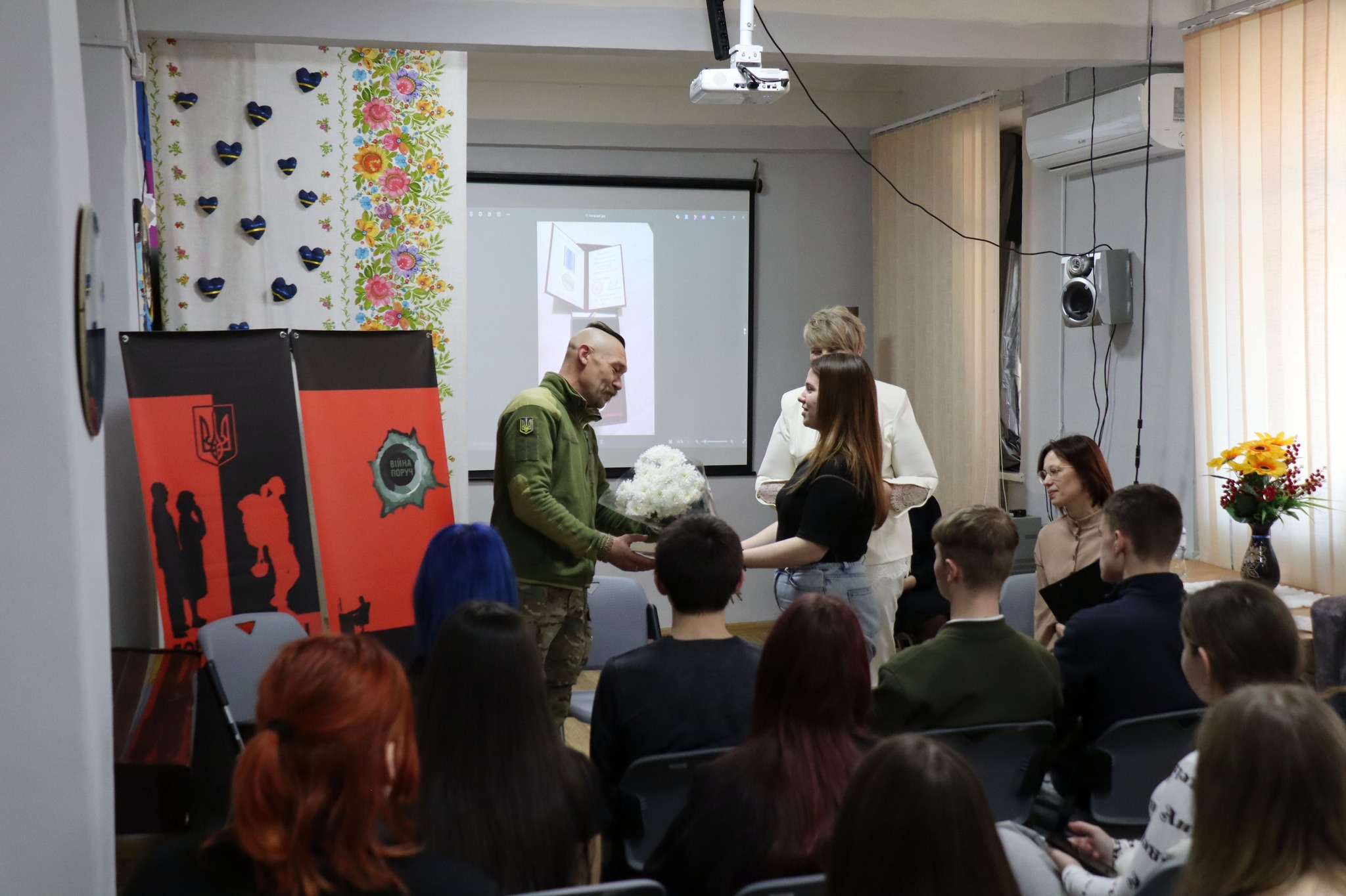 652307819 1375602041273566 2180266992827438490 n