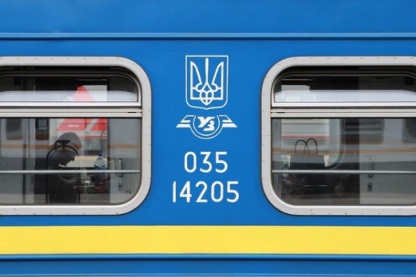 Укрзализныця планирует полностью возобновить пассажирские перевозки в августе
