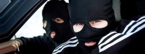 Двух ранее судимых покровчан судят за ограбление квартиры