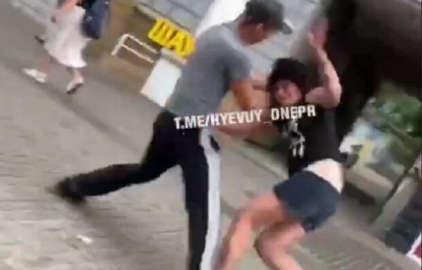 Жителя Покрова обвиняют в избиении женщины в Днепре!