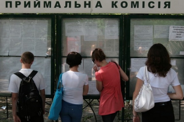 &laquo;Это пролет над рынком труда&raquo;: абитуриенты выбирают невостребованные специальности