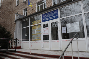 В АМБУЛАТОРИИ №4 (ДОРОСЛАЯ ПОЛИКЛИНИКА) ПРОДОЛЖАЕТСЯ РЕКОНСТРУКЦИЯ
