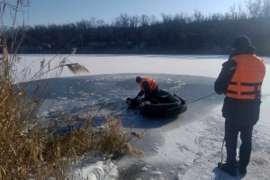 Покровчанин утонул в заброшенном карьере! Спасатели достали тело из воды