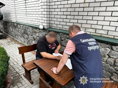 На Дніпропетровщині слідчі задокументували схему ухилення від мобілізації через фіктивне багатодітне батьківство
