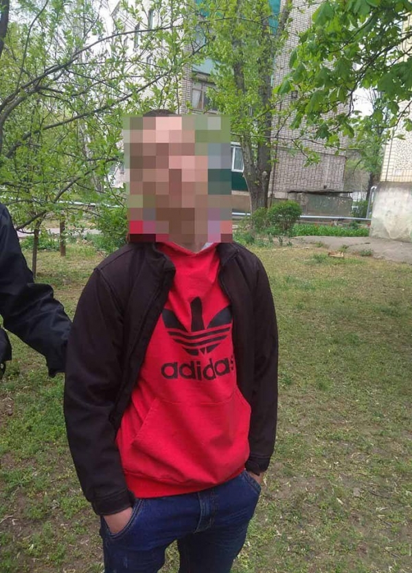 На улице Григория  Тыквы ранее судимый покровчанин попытался украсть телефонный кабель