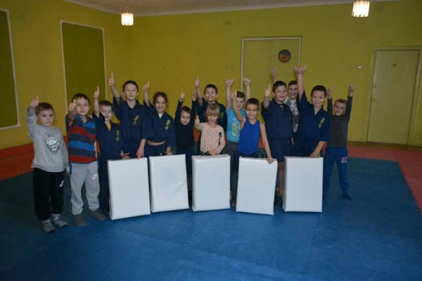 Подарок к Дню Святого Николая. СК &laquo;Спарта&raquo; получила новый спортивный инвентарь