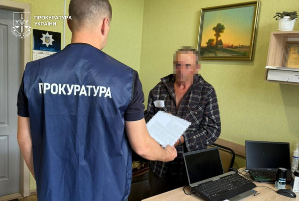 На Дніпропетровщині судитимуть чоловіка, який кинув гранату у сусідів &ndash; загинула жінка, поранено чотирьох людей, серед них дитина