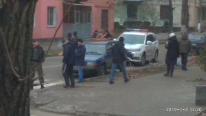 Авария на перекрестке Тыквы и Чехова. &laquo;УАЗ&raquo; поцеловал &laquo;Москвича&raquo;